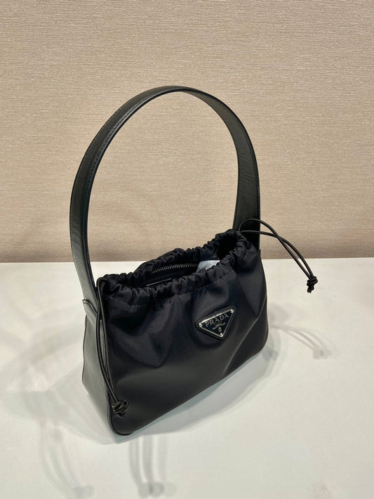 Luxury PradaSMALL DRAWSTRING BAG 23 IN BLACK RE-NYLON