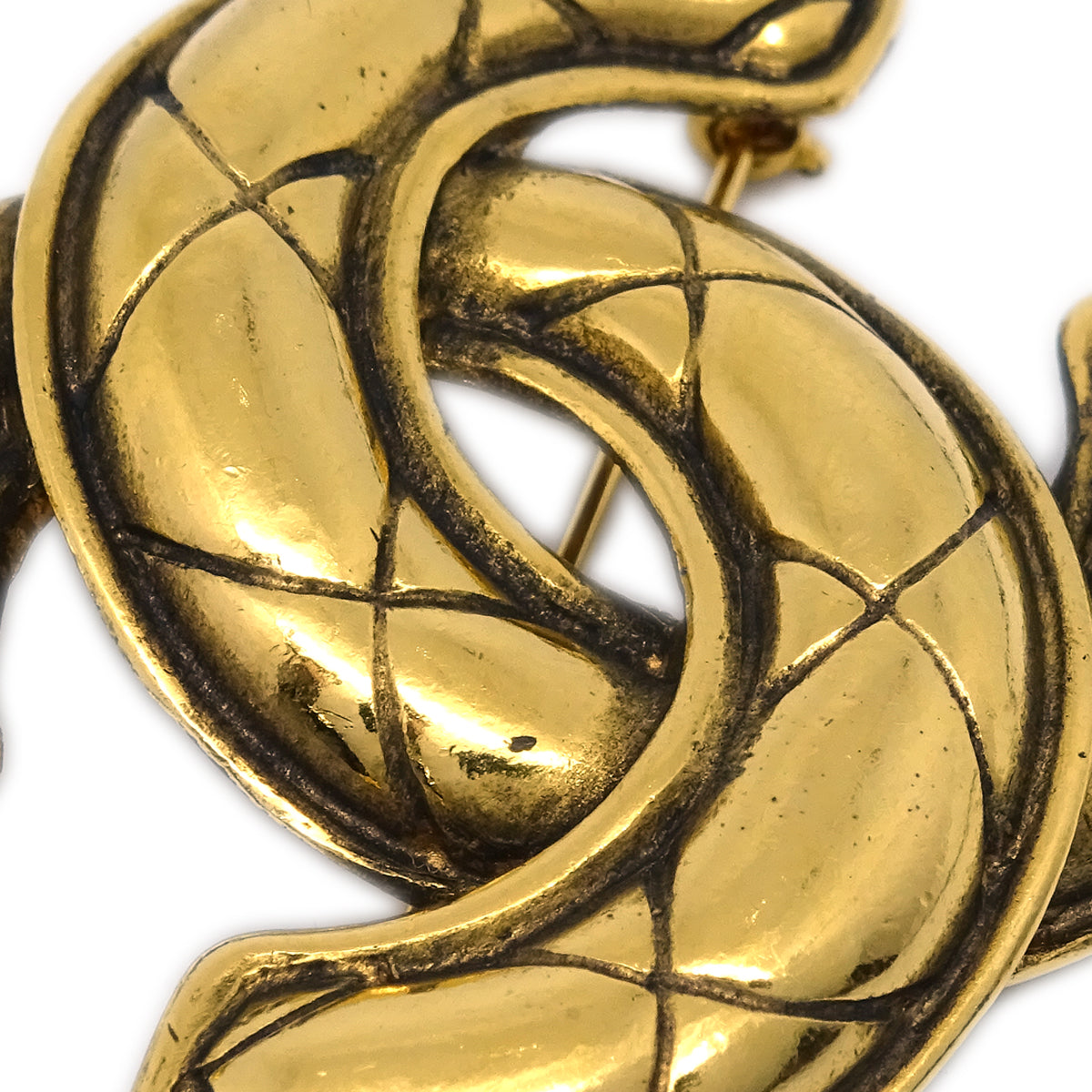 Luxury Chanel Brooch Pin Gold Medium 1142