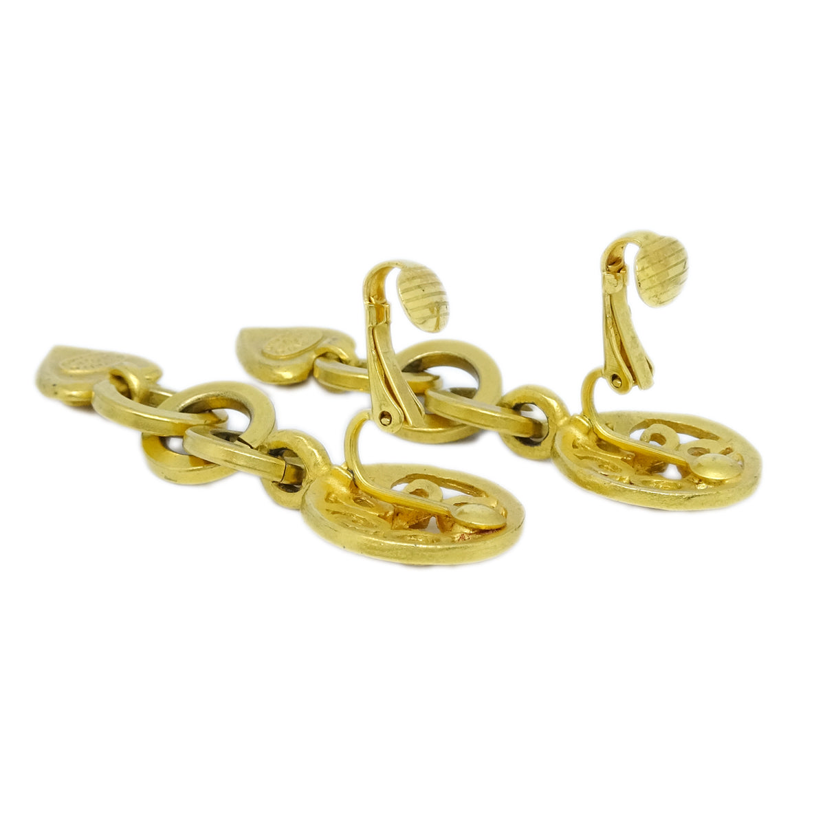 Luxury Chanel Heart Dangle Earrings Clip-On Gold 95P