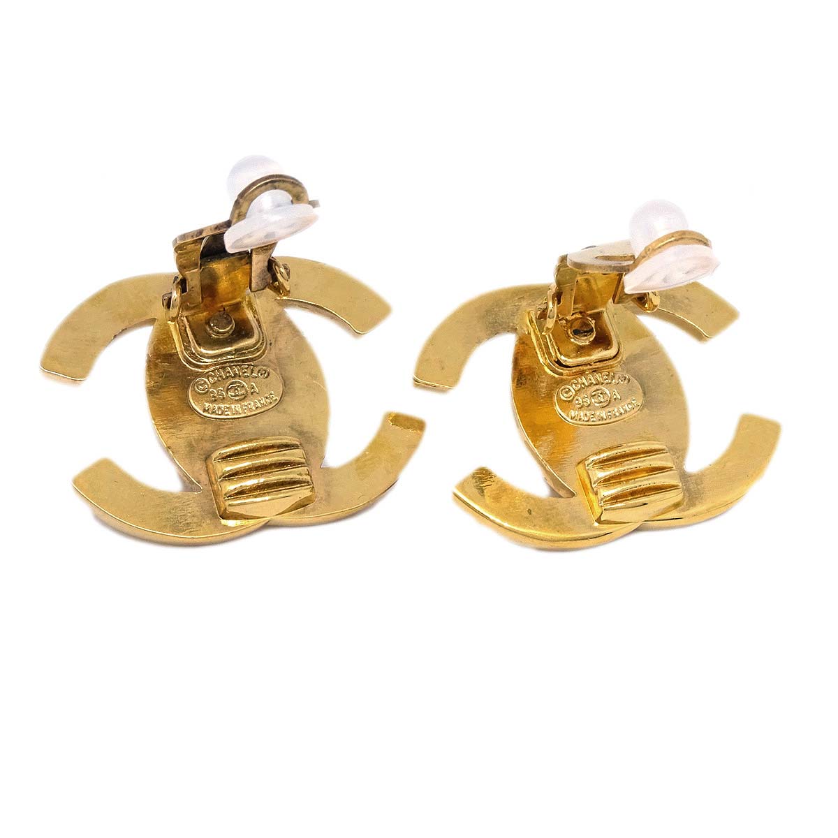 Luxury Chanel 1995 CC Turnlock Earrings Clip-On Gold Large