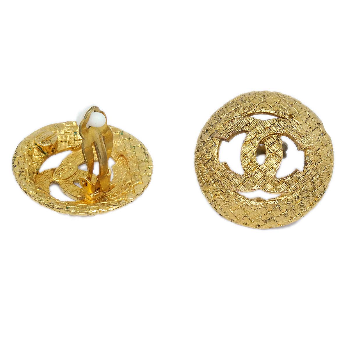 Luxury Chanel 1994 Woven CC Cutout Earrings Gold Clip-On