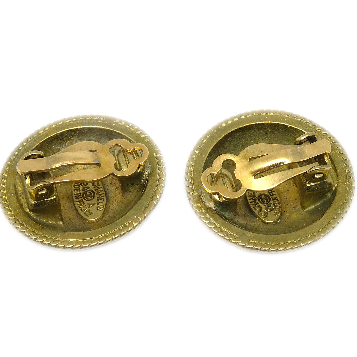 Luxury Chanel Button Earrings Gold Clip-On 94A