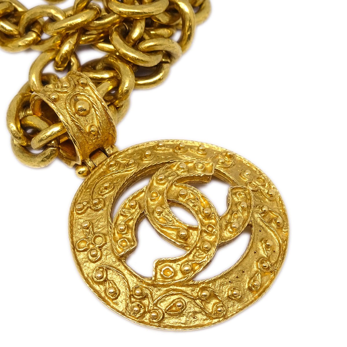 Luxury Chanel 1994 Filigree Cutout CC Necklace