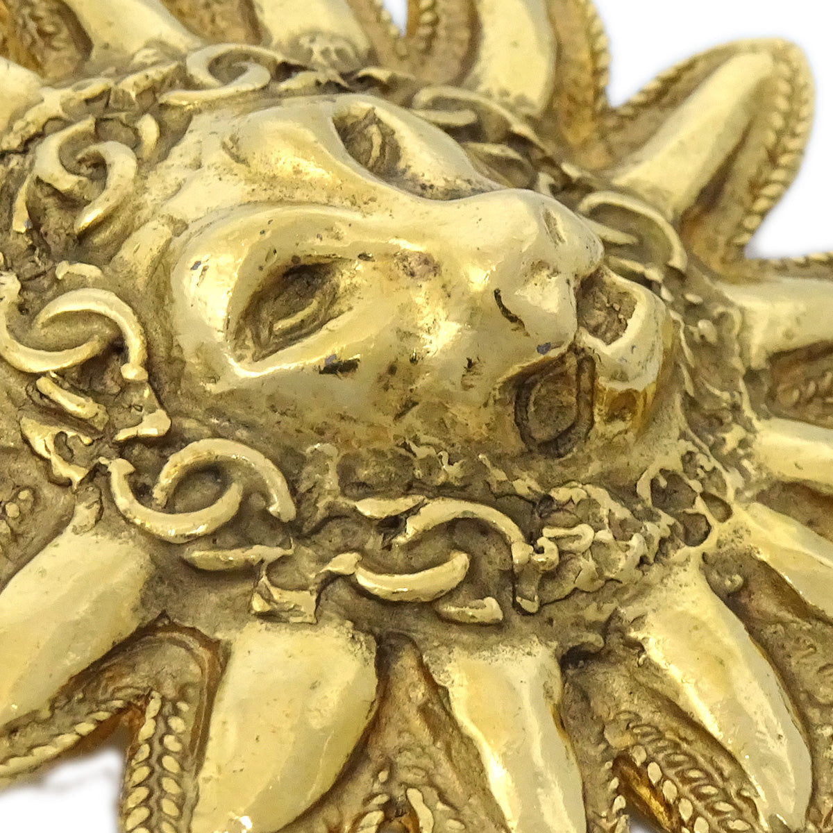 Luxury Chanel Lion Brooch Pin Gold