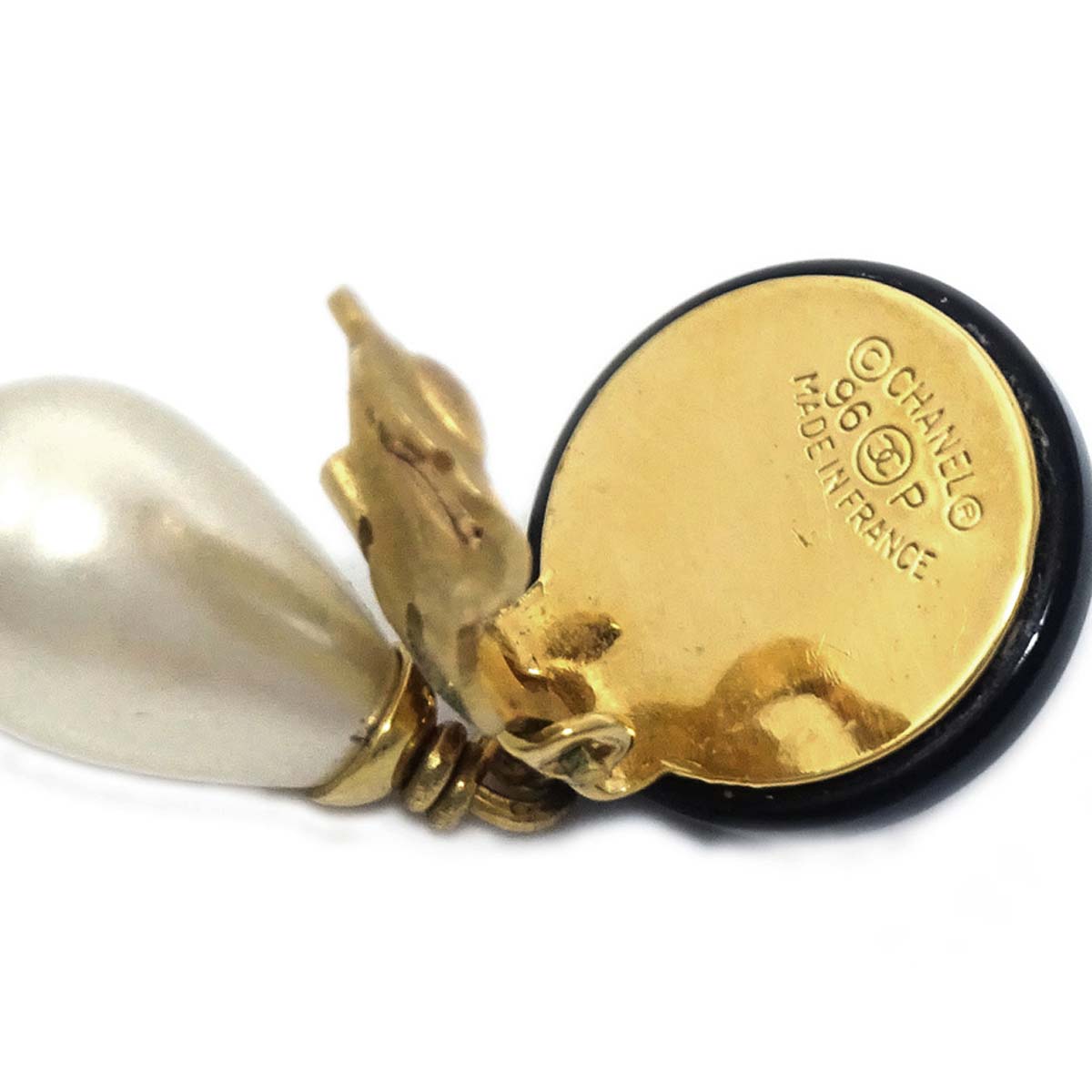 Luxury Chanel Artificial Pearl Dangle Earrings Clip-On 96P