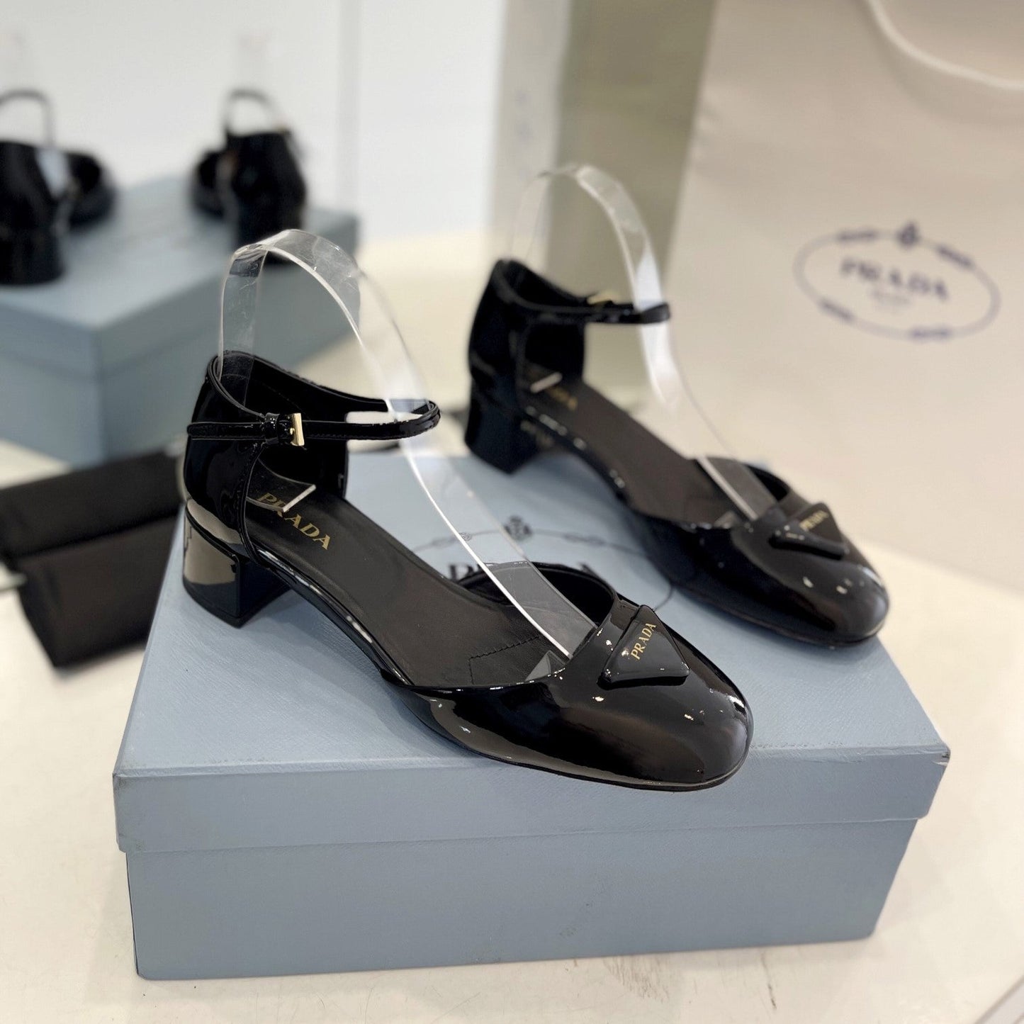 Luxury PradaSlingback 40 Square Sole Black Patent Leather