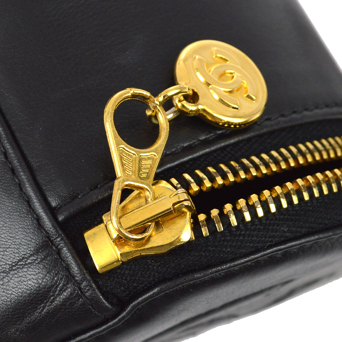 Luxury Chanel 1996-1997 Black Lambskin Timeless Jewelry Case