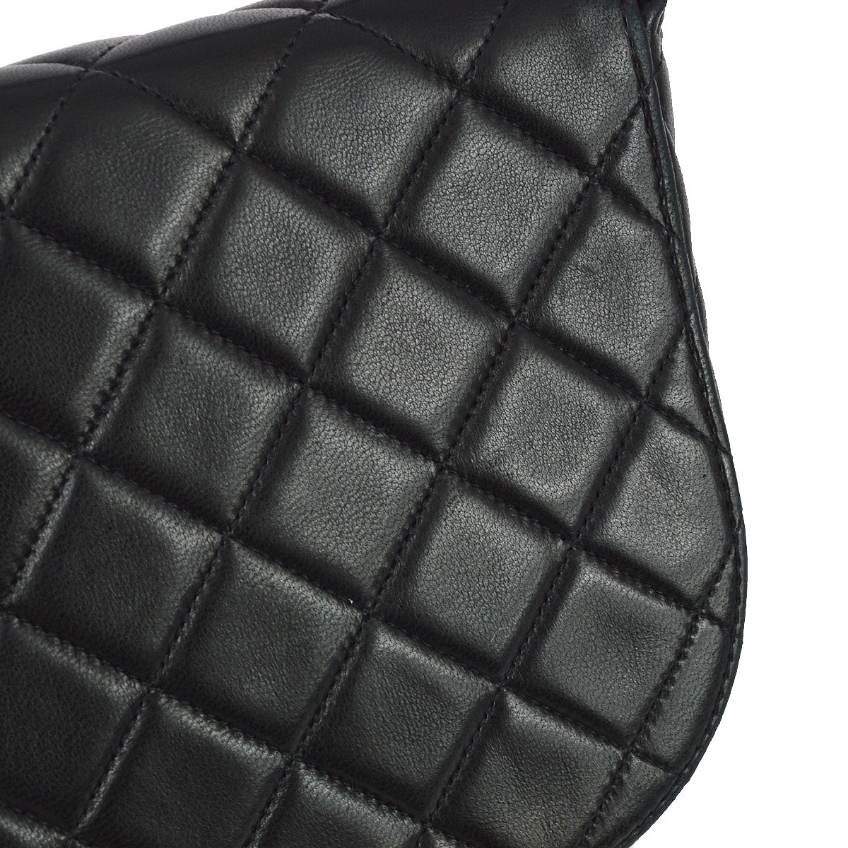 Luxury Chanel 1991-1997 Black Lambskin Handbag