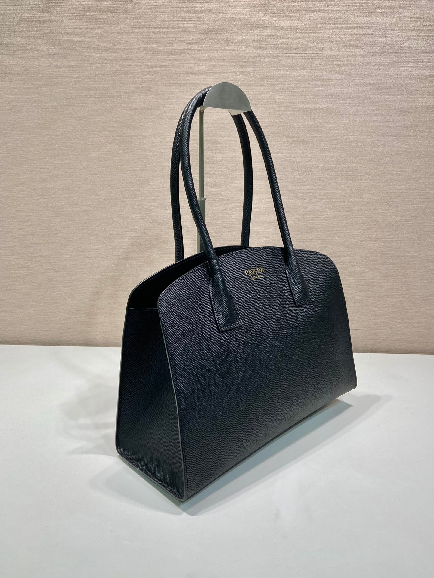 Luxury PradaSHOPPING BAG 36 IN BLACK SAFFIANO LEATHER