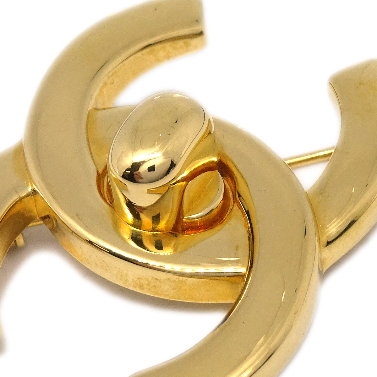 Luxury Chanel CC Brooch Pin Gold 96A