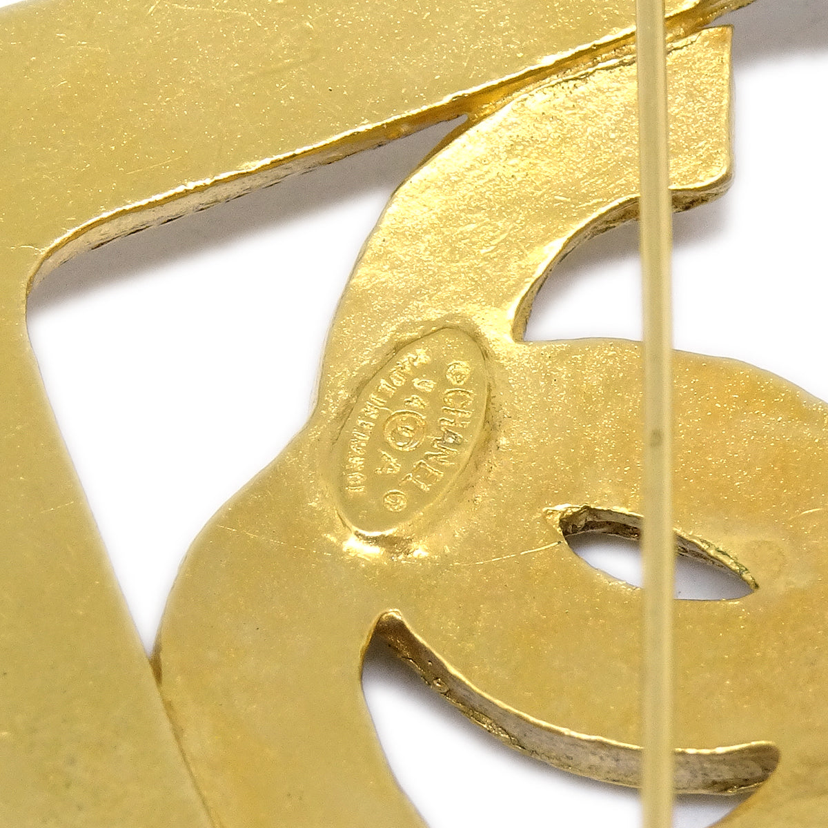 Luxury Chanel Rhombus Brooch Pin Gold 94A