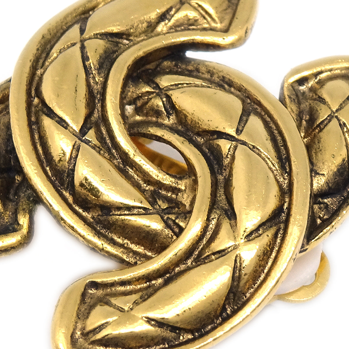 Luxury Chanel Quilted Earrings Clip-On Gold 2459