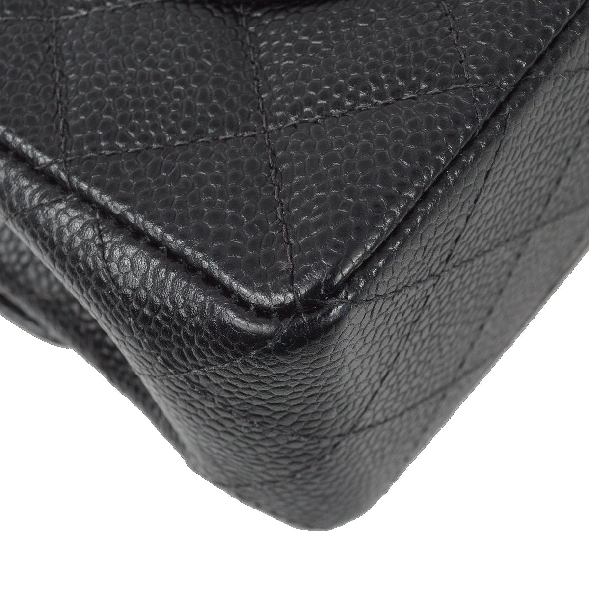 Luxury Chanel 2001-2003 Black Caviar Small Classic Double Flap Shoulder Bag