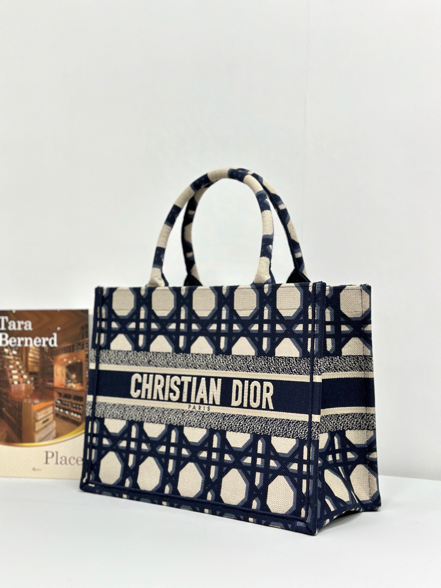 Luxury DiorMEDIUM BOOK TOTE 37 BEIGE AND BLUE MACROCANNAGE EMBROIDERY