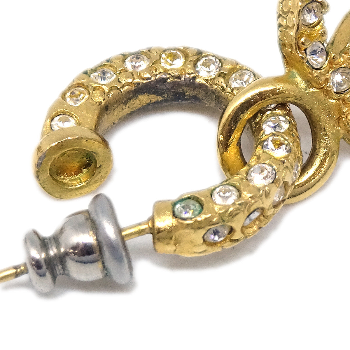 Luxury Chanel Dangle Pierced Earrings Rhinestone Gold 01P
