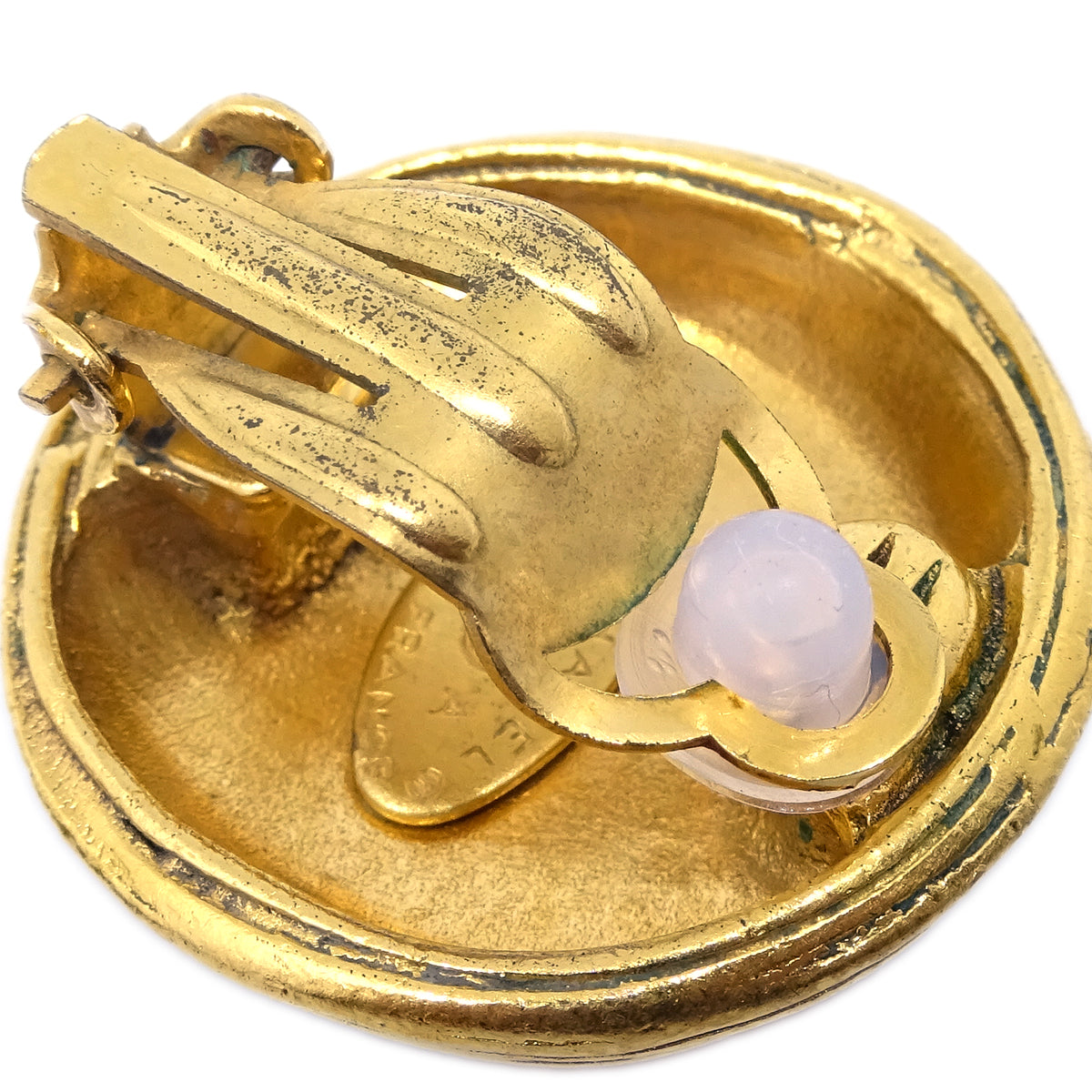 Luxury Chanel Button Earrings Clip-On Gold 94A