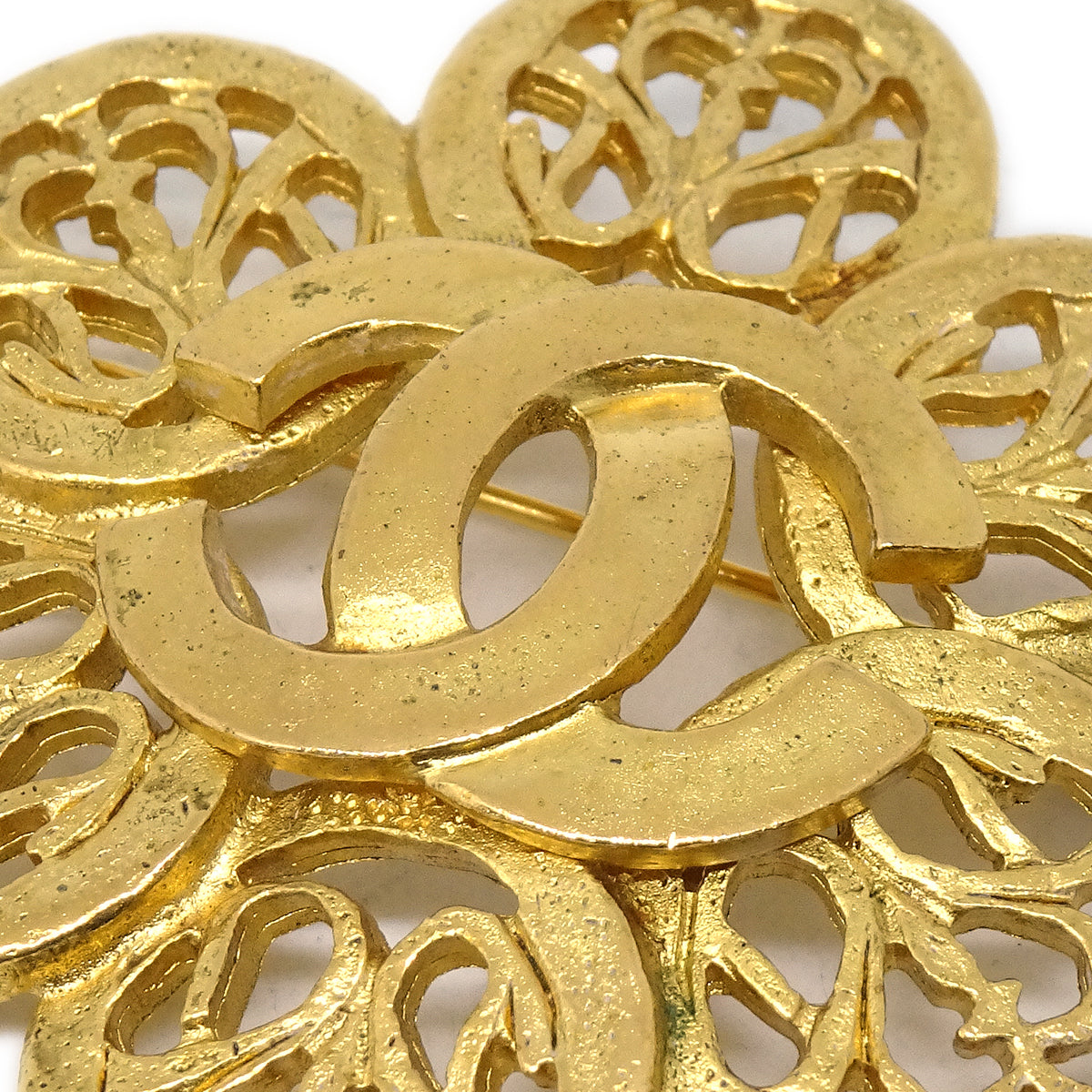 Luxury Chanel Flower Brooch Pin Gold 95A