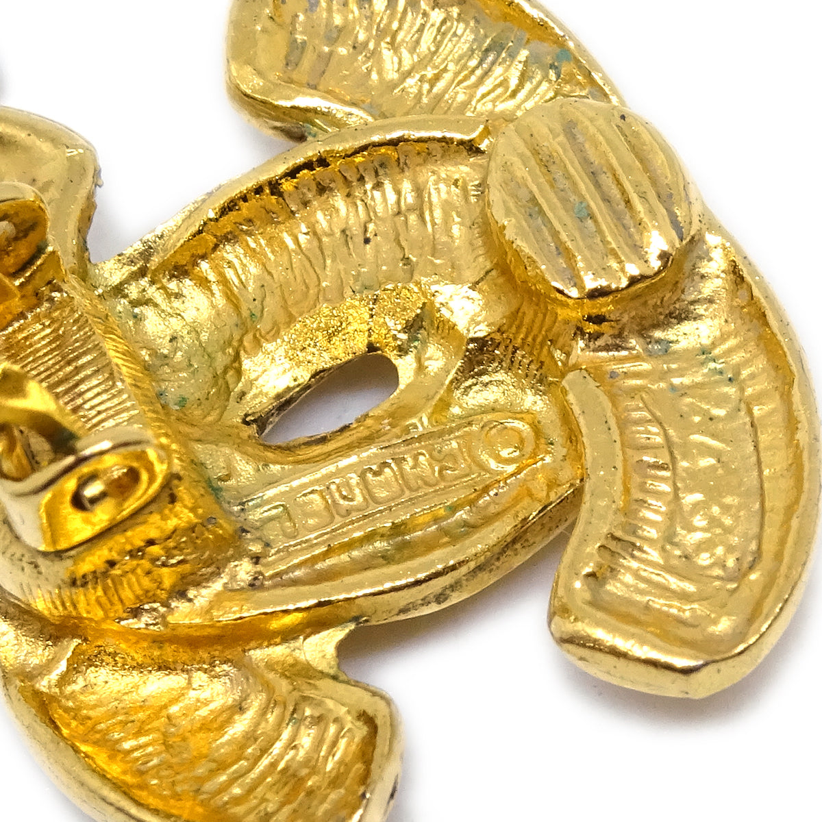 Luxury Chanel Gold CC Earrings Clip-On 2433