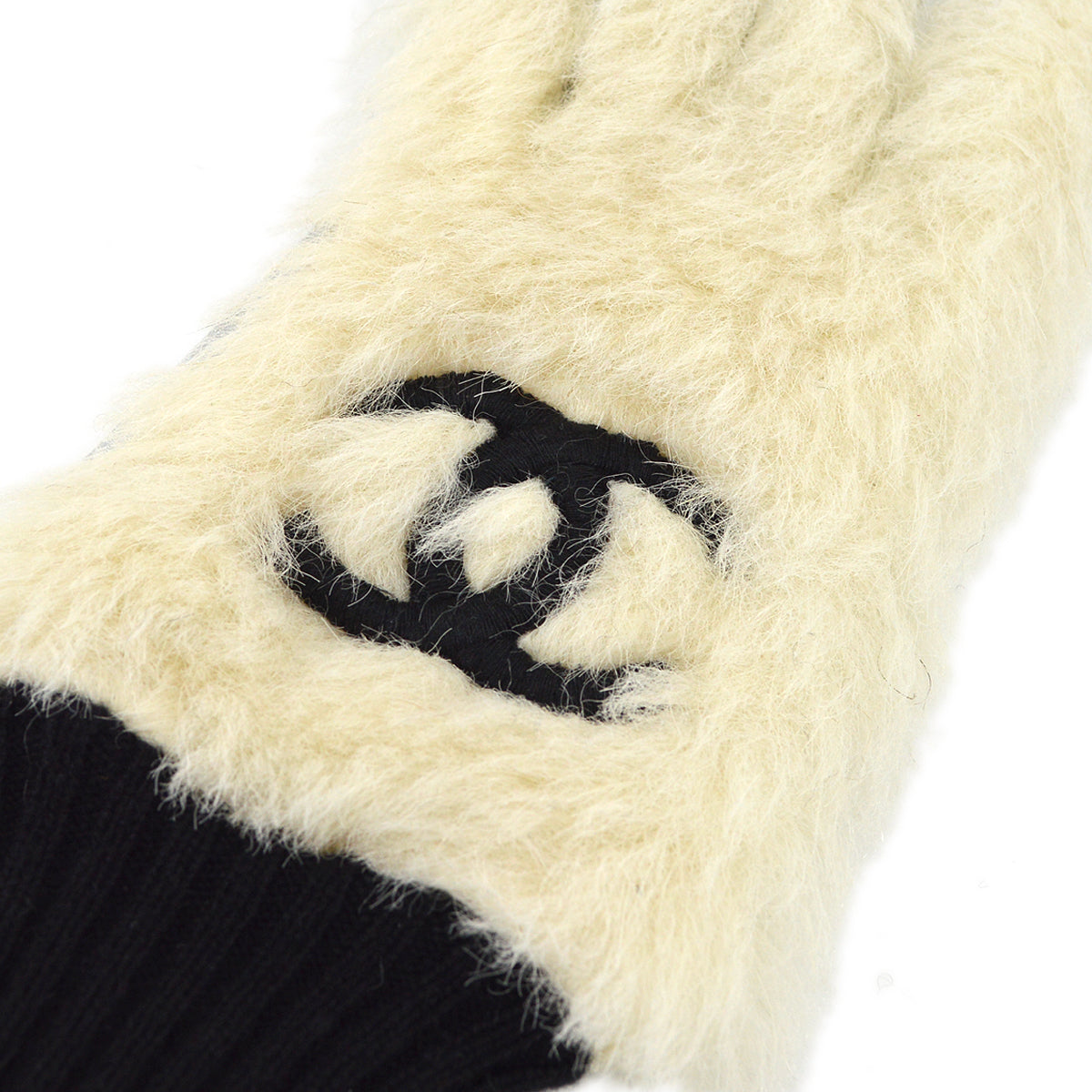 Luxury Chanel Fur Gloves White #6 Small New