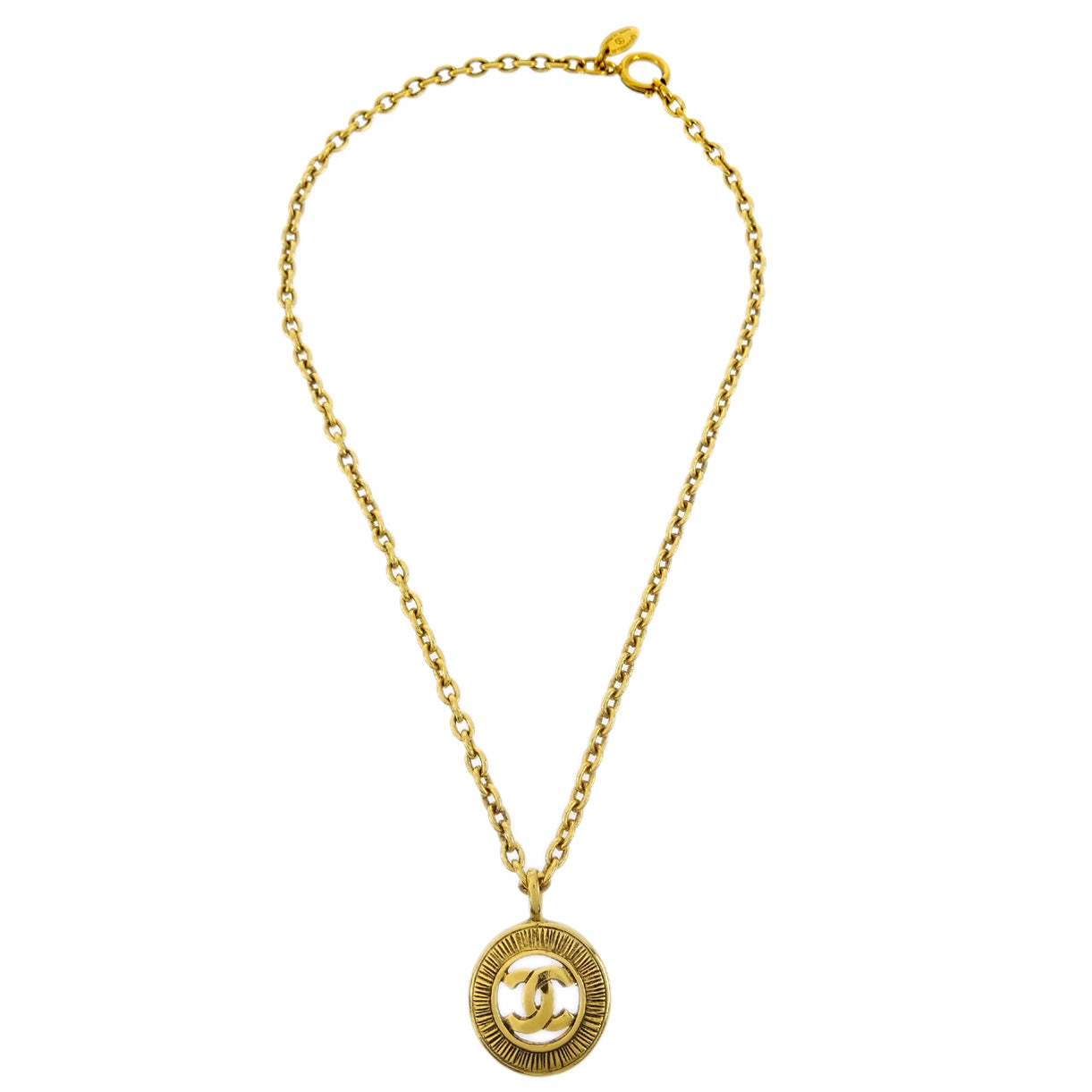 Luxury Chanel Medallion Pendant Necklace Gold 3848