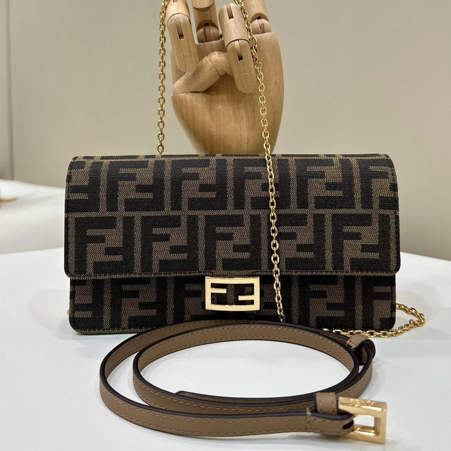 Luxury FendiBAGUETTE CHAIN MIDI 21 IN BROWN MIX BLACK MONOGRAM JACQUARD FABRIC BAG