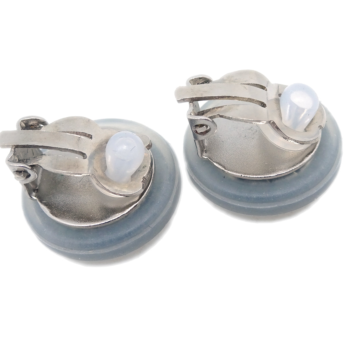 Luxury Chanel Button Earrings Clip-On Gray 99S