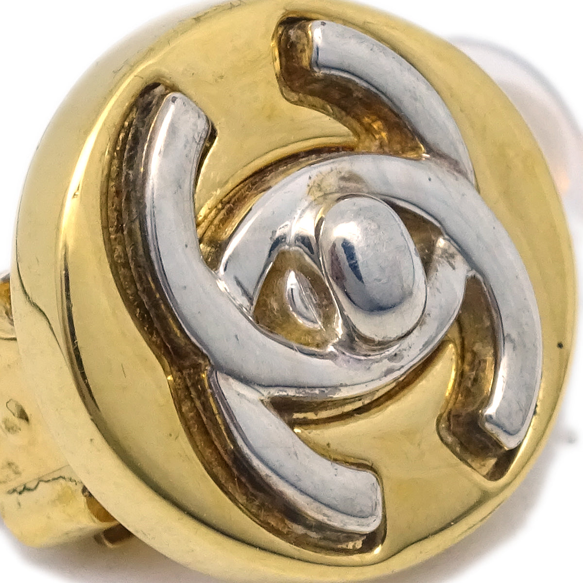 Luxury Chanel Turnlock Earrings Clip-On Gold 97A