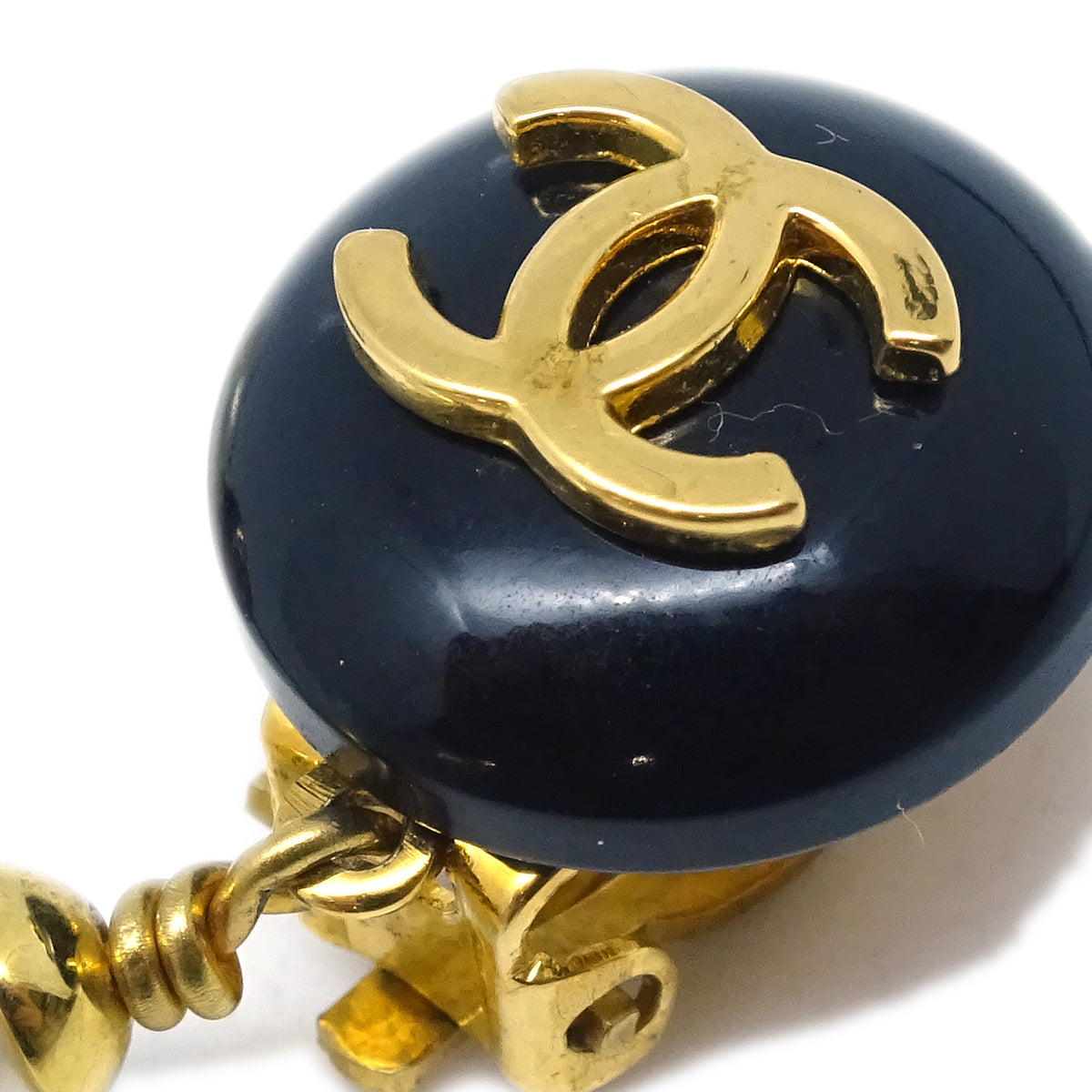 Luxury Chanel Artificial Pearl Dangle Earrings Clip-On Gold 96P