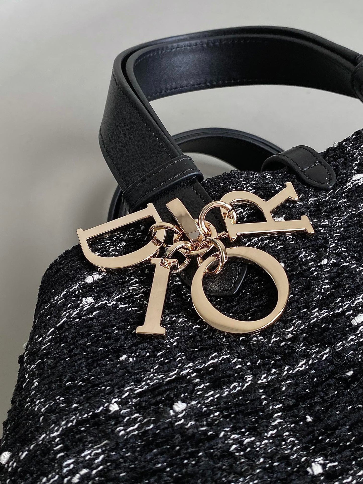 Luxury Diormedium toujours 28 black tweed