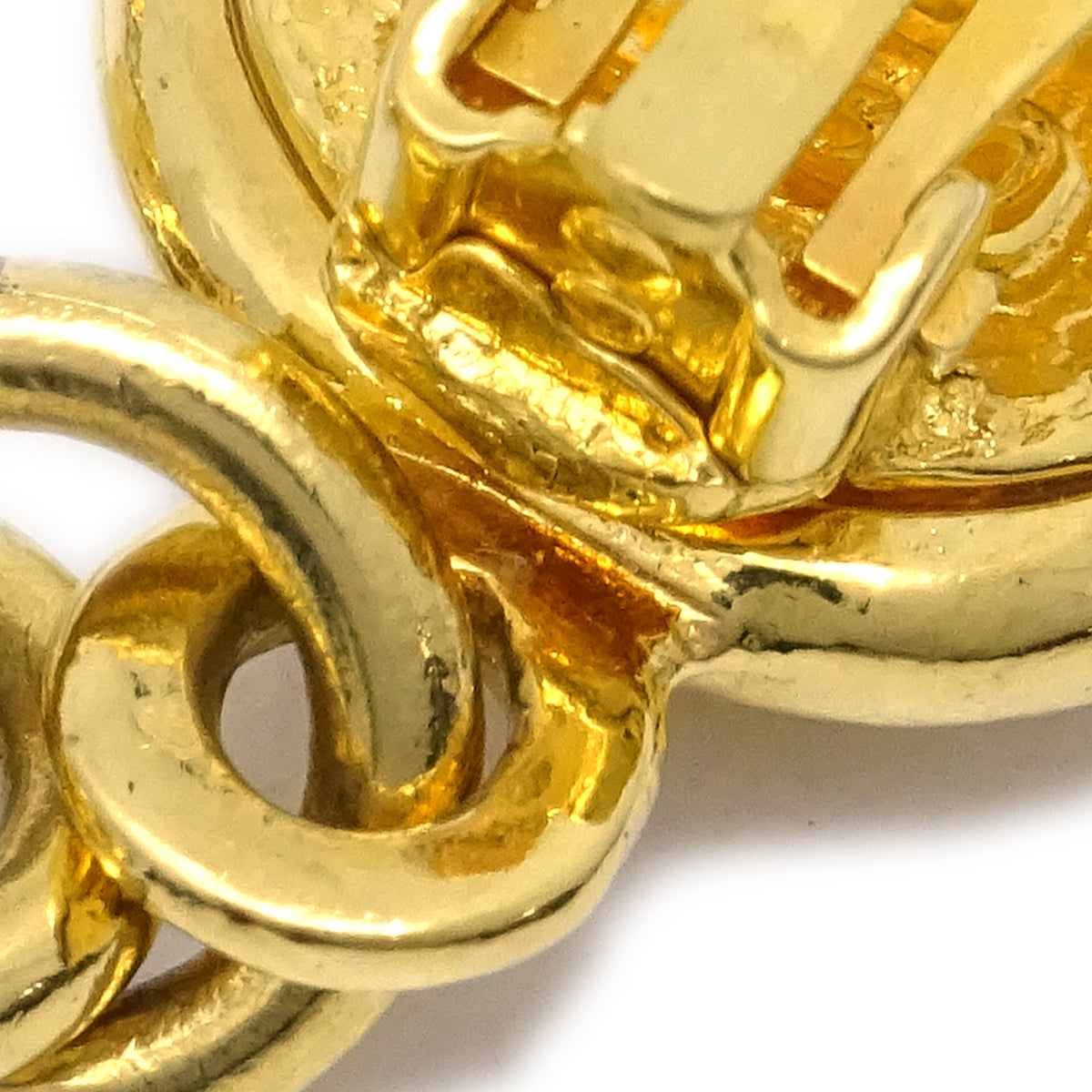 Luxury Chanel Dangle Earrings Clip-On Gold 93P/2930