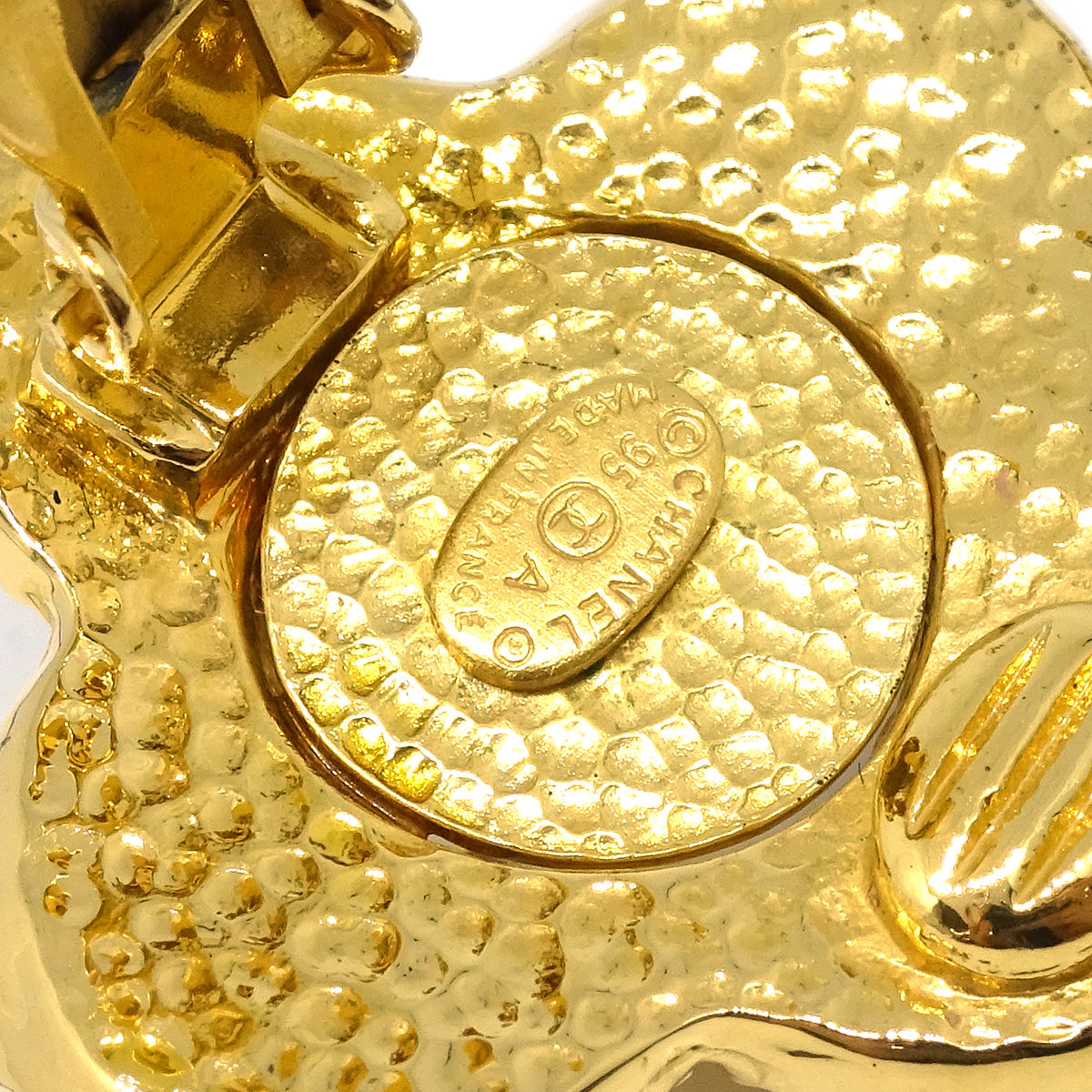 Luxury Chanel Gold Earrings Clip-On Rhinestone 95A