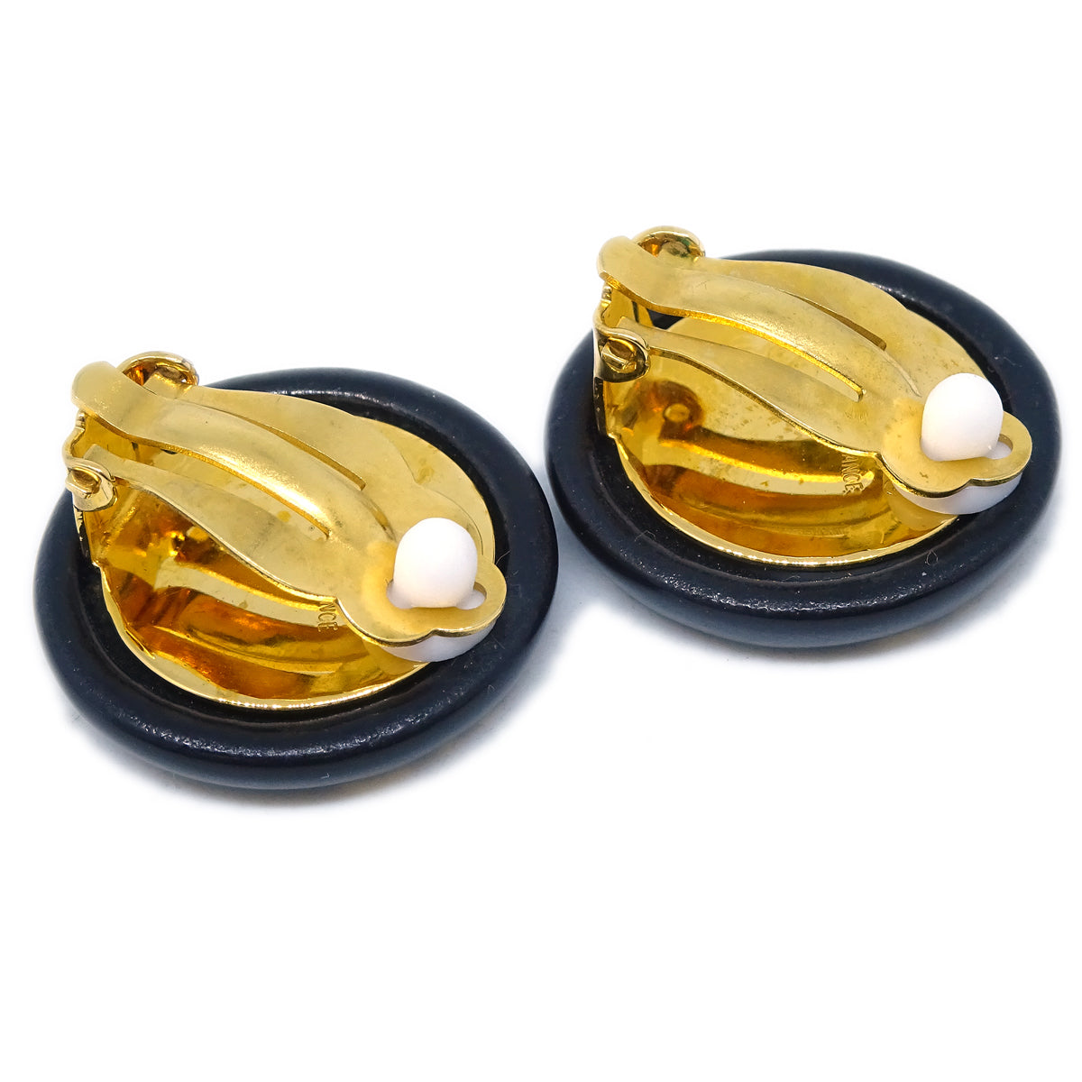 Luxury Chanel Black Button Earrings Clip-On 97P