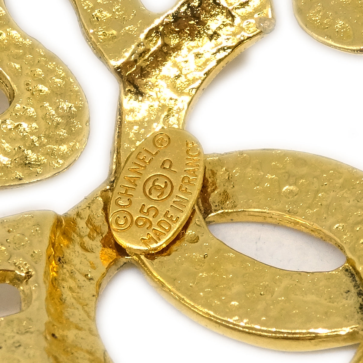 Luxury Chanel Flower Dangle Earrings Clip-On Gold 95P