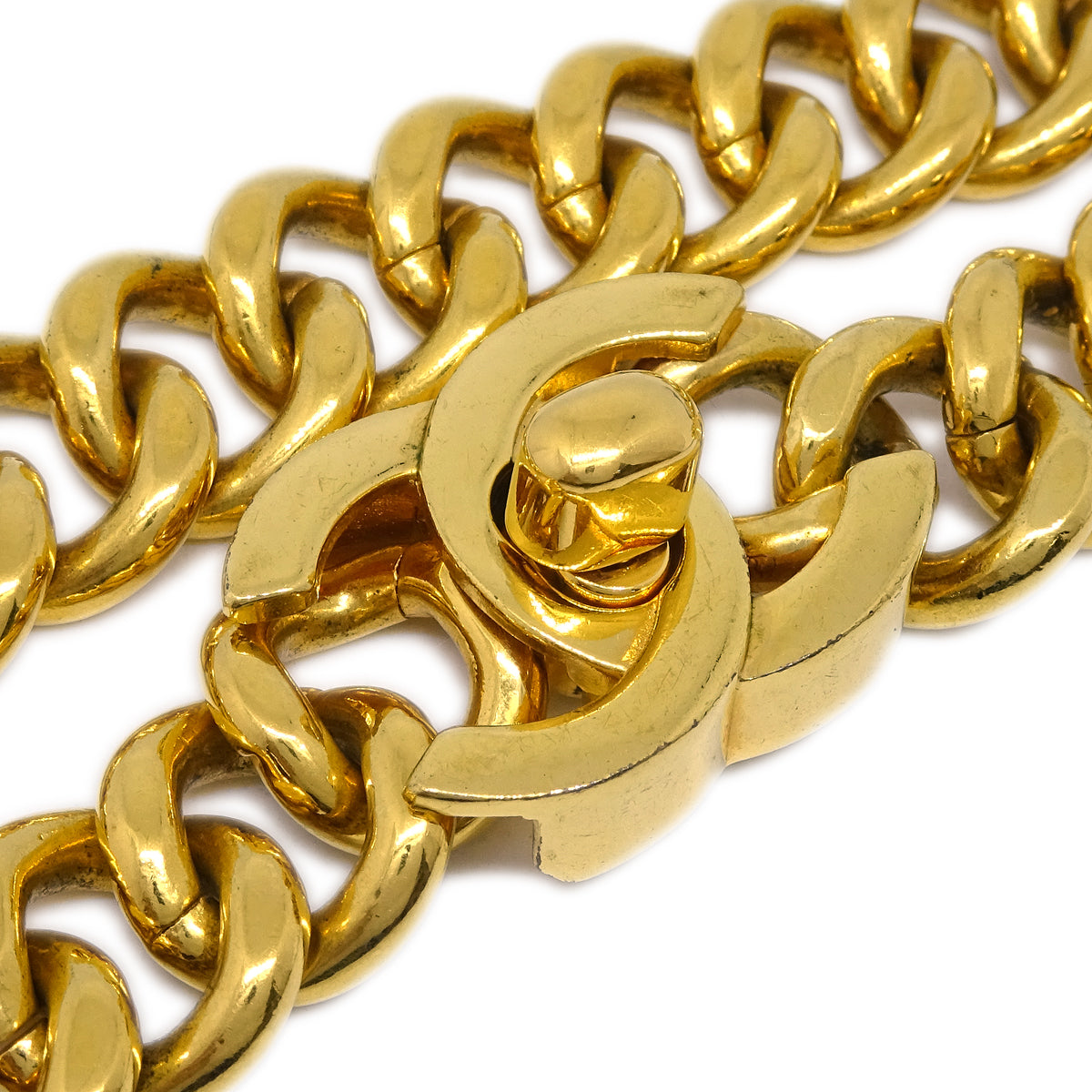 Luxury Chanel Turnlock Gold Chain Necklace 95A