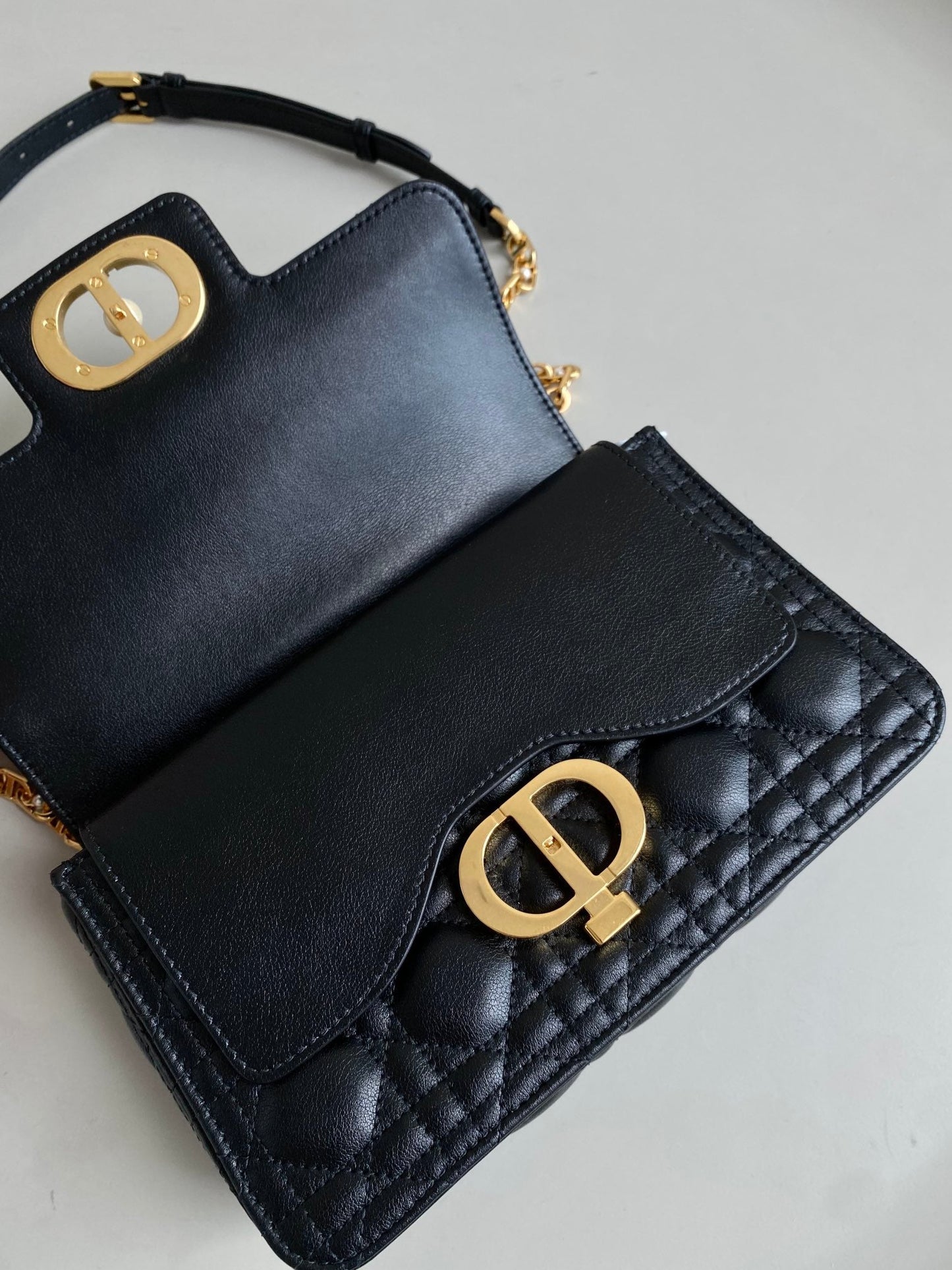 Luxury DiorMINI JOLIE 22 BAG BLACK CALFSKIN