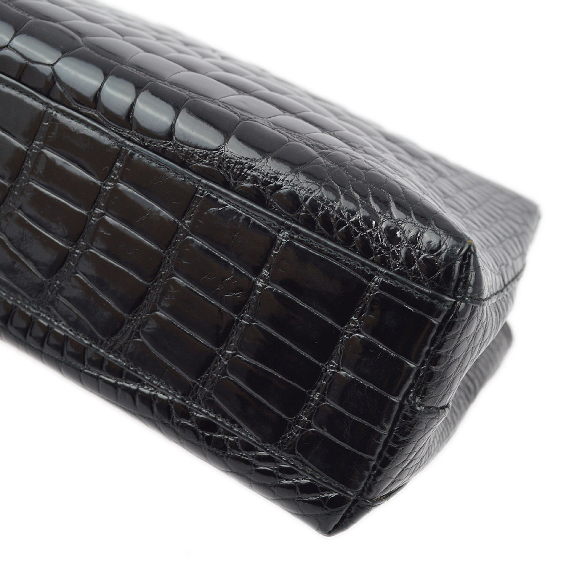 Luxury Chanel * 1996-1997 Black Crocodile Kelly 25