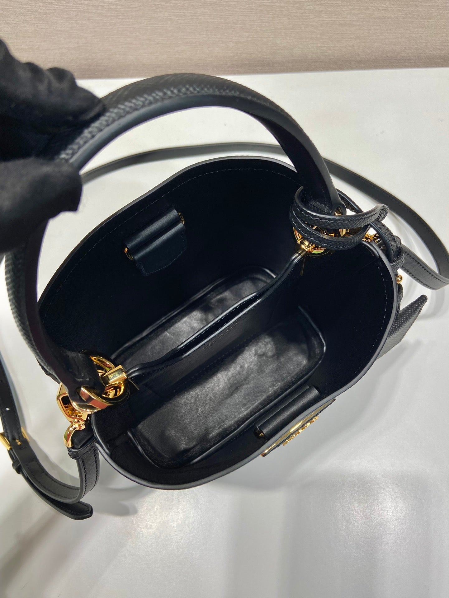 Luxury PradaMINI BUCKET BAG 18 IN BLACK SAFFIANO LEATHER