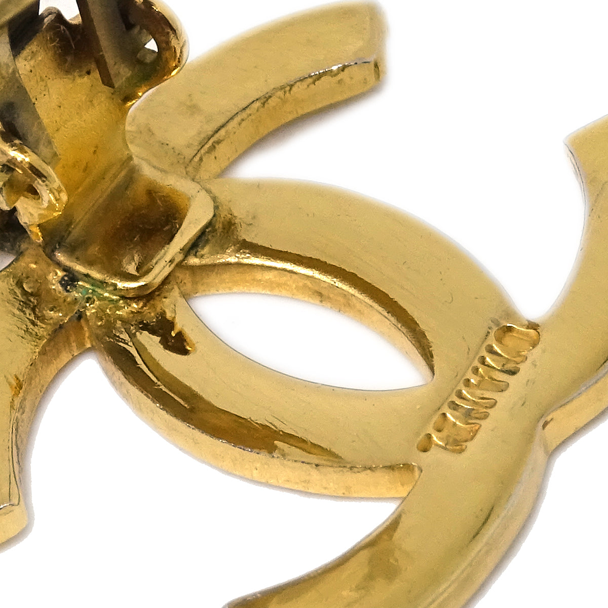 Luxury Chanel Hoop Dangle Earrings Clip-On Gold