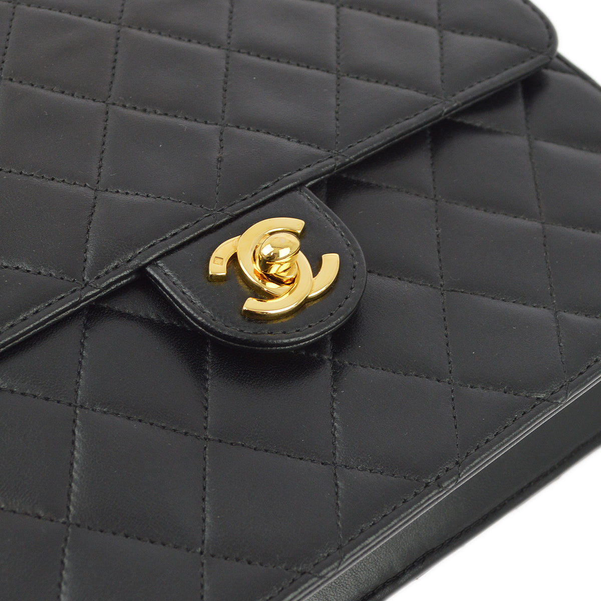 Luxury Chanel 2001-2003 Black Lambskin Turnlock Small Half Flap Shoulder Bag