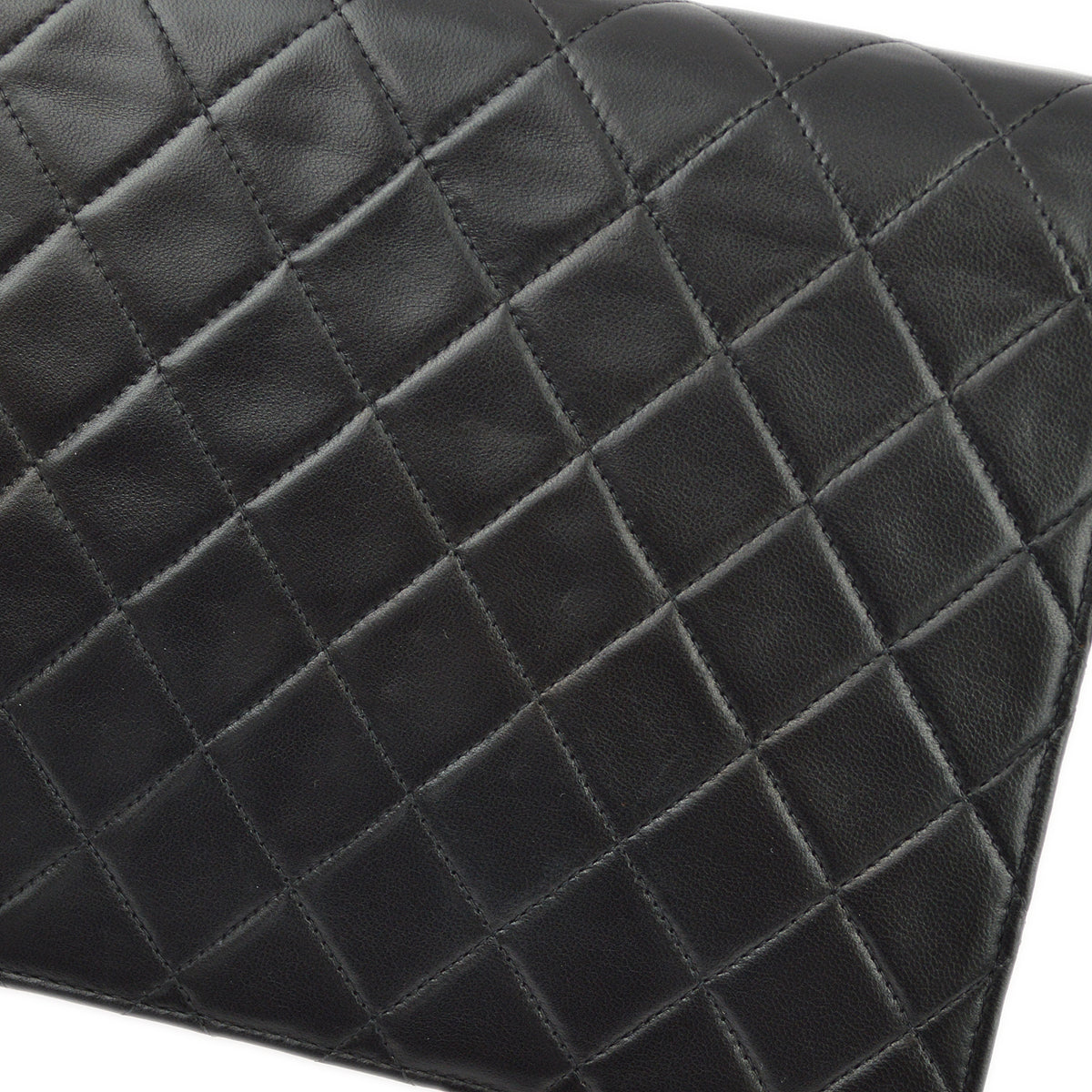 Luxury Chanel 2001-2003 Black Lambskin Turnlock Small Half Flap Shoulder Bag