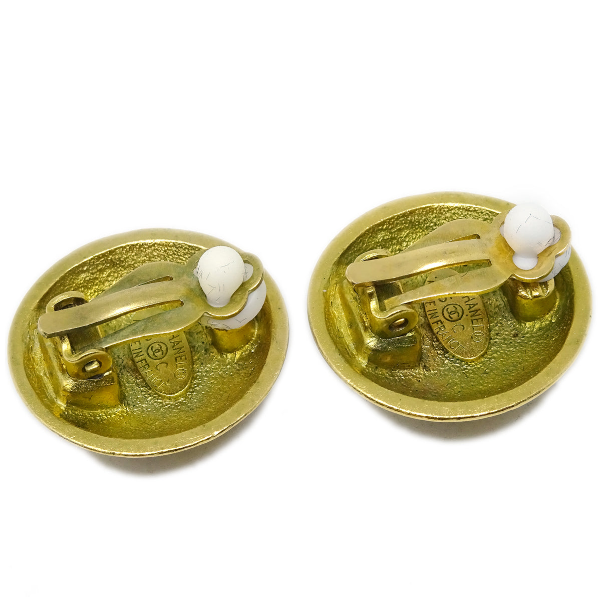 Luxury Chanel Gold Button Earrings Clip-On 95C
