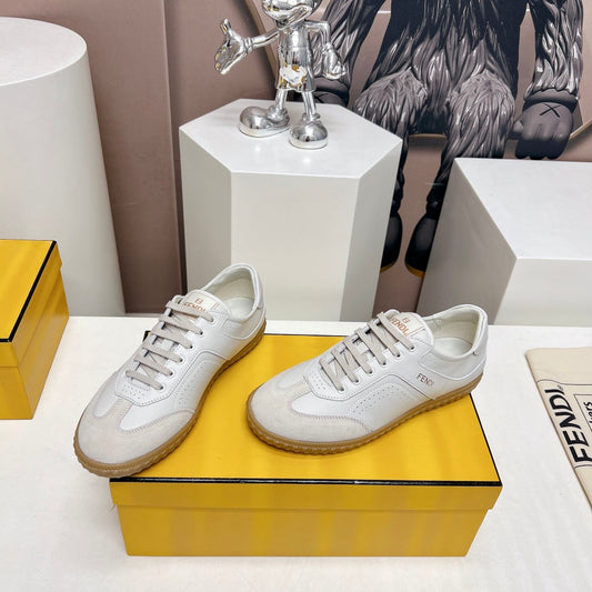 Luxury FendiLuxury FendiFLIGHT SNEAKER IN WHITE SUEDE AND LAMBSKIN