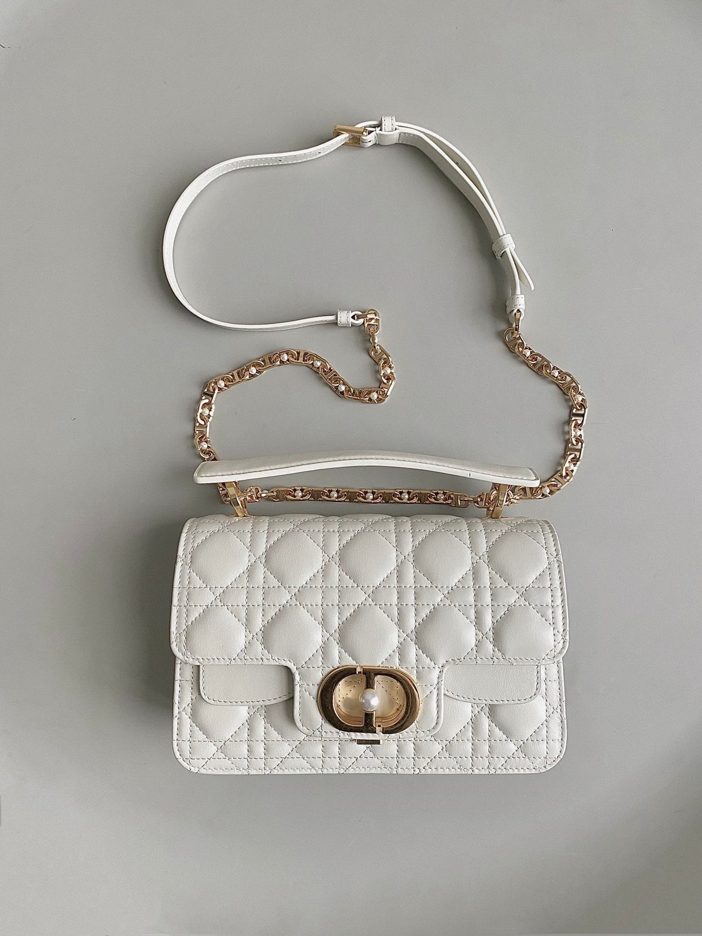 Luxury DiorMINI JOLIE 22 BAG WHITE CALFSKIN
