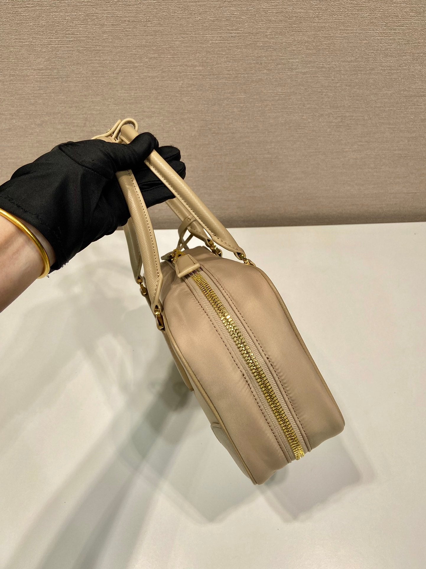 Luxury PradaSMALL TOP HANDLE BAG 25 IN DRIED MOSS NYLON AND CALFSKIN TRIM