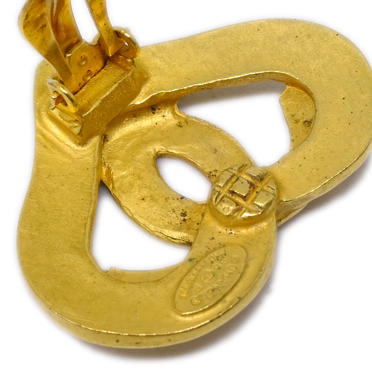 Luxury Chanel Gold Heart Earrings Clip-On 95P