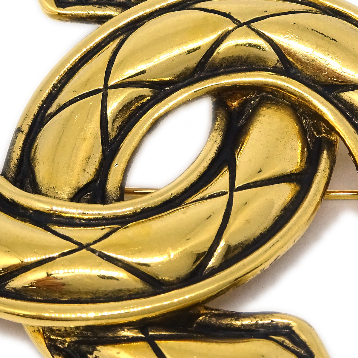 Luxury Chanel Quilted CC Brooch Pin Gold 1152