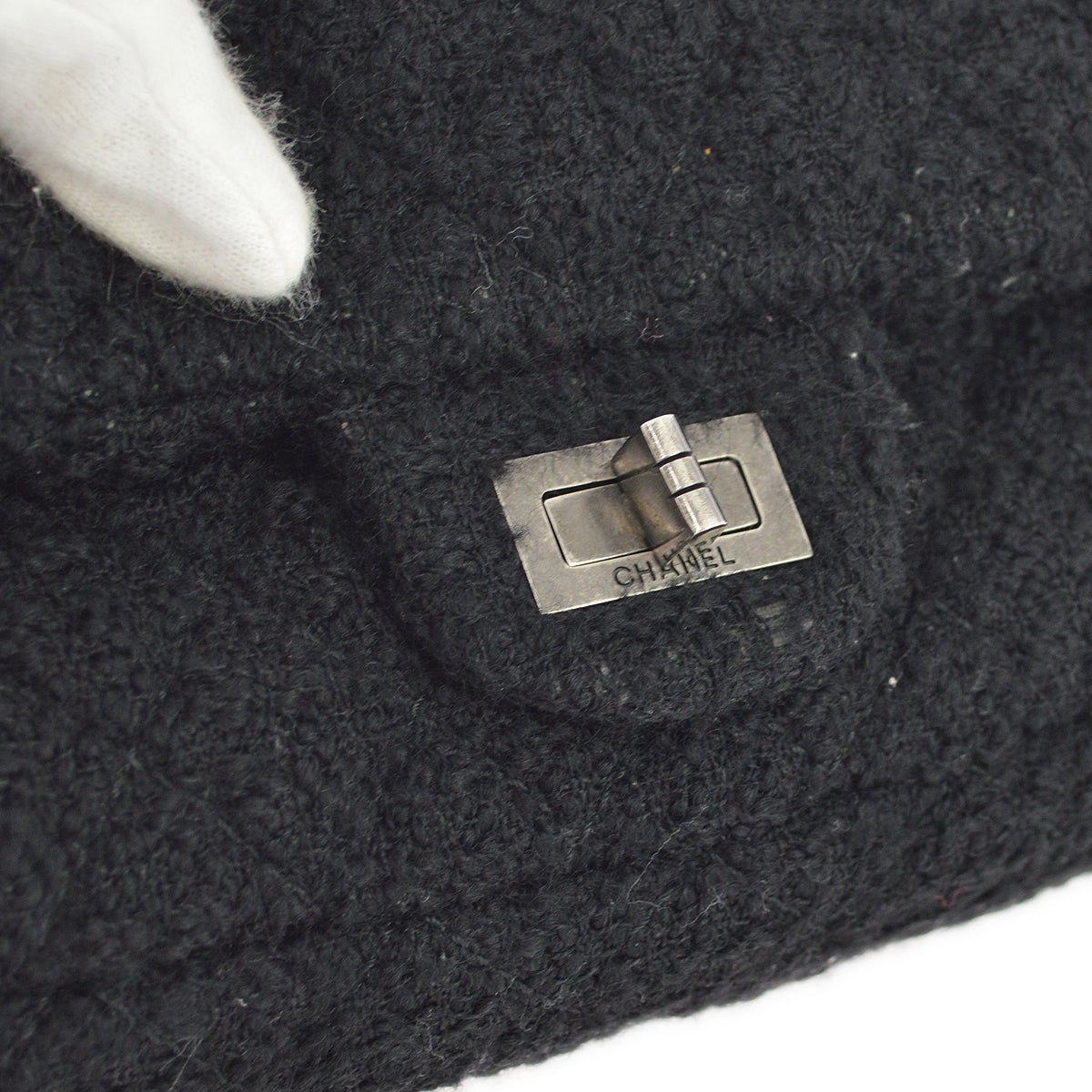 Luxury Chanel 2009-2010 Tweed Mademoiselle Lock Shoulder Bag
