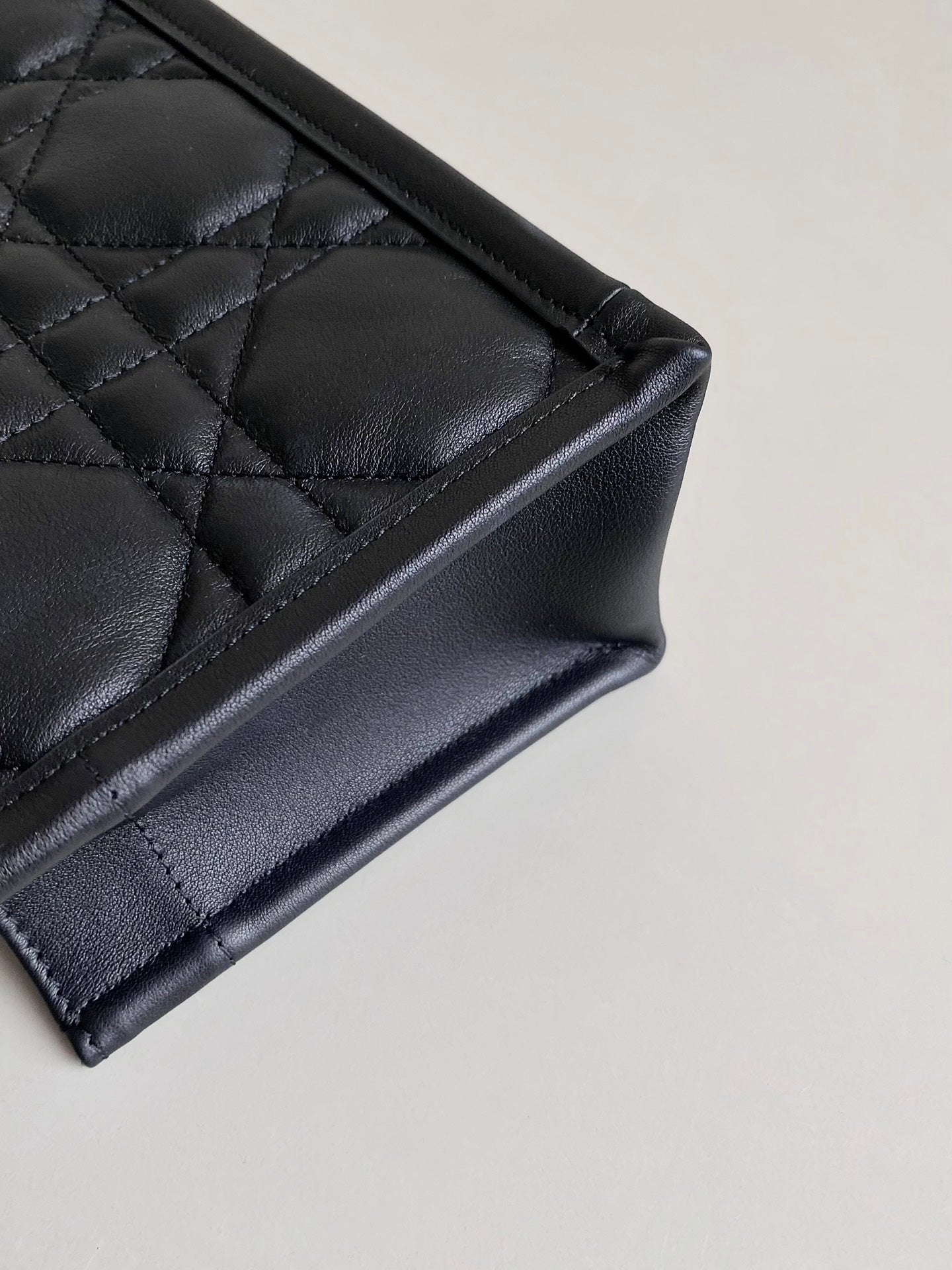 Luxury DiorMINI BOOK TOTE 21 BLACK MACCROCANNAGE CALFSKIN