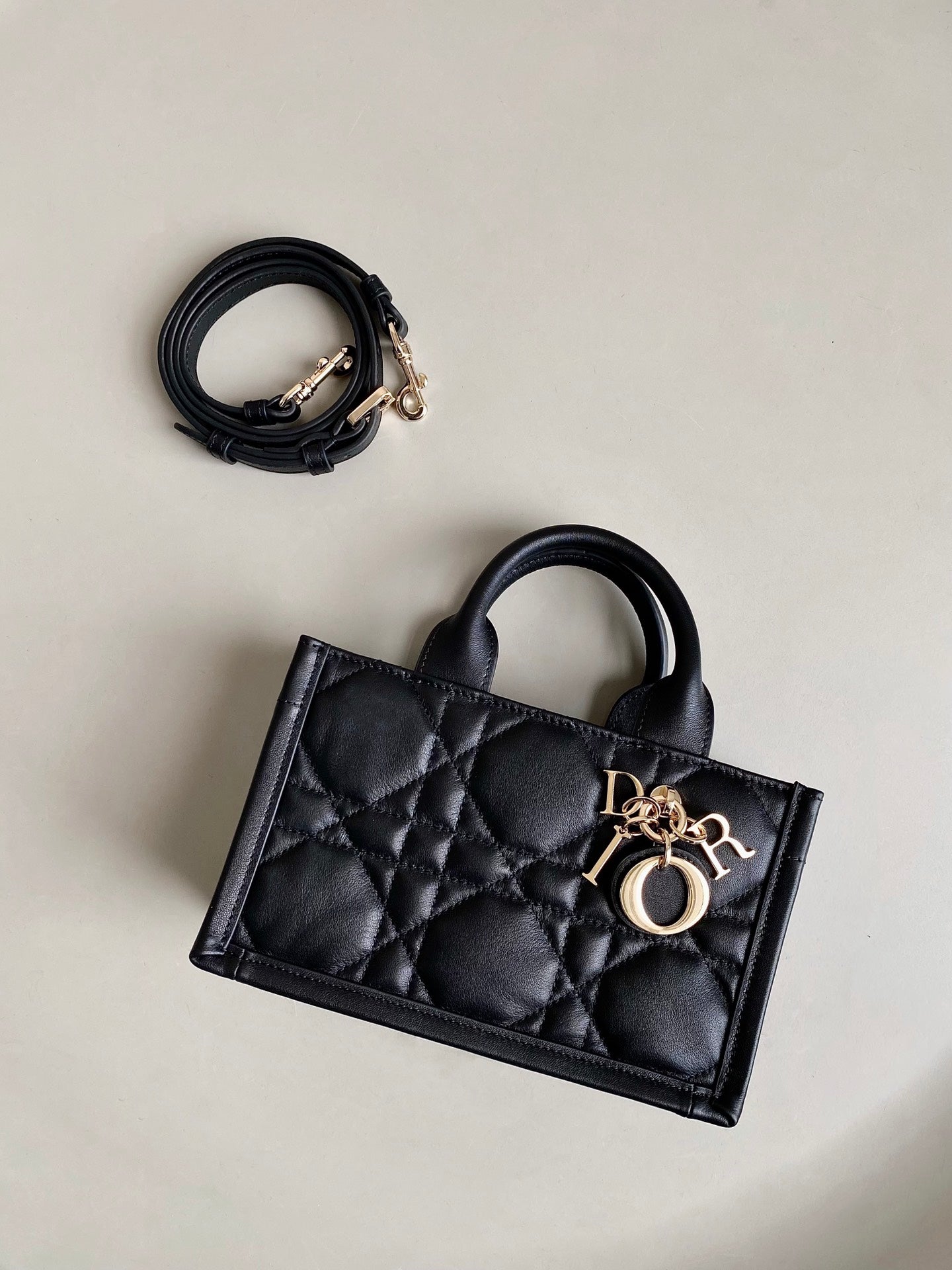 Luxury DiorMINI BOOK TOTE 21 BLACK MACCROCANNAGE CALFSKIN