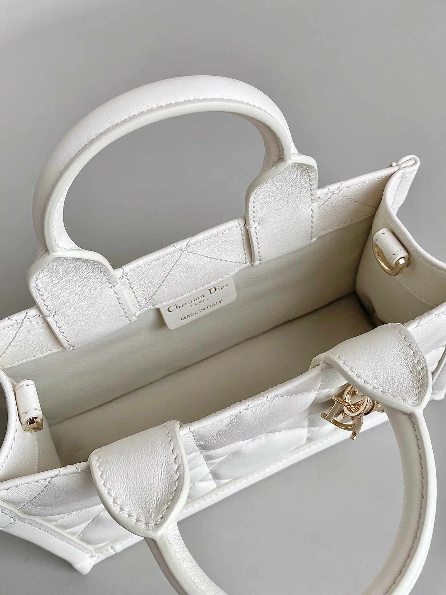 Luxury DiorMINI BOOK TOTE 21 WHITE MACCROCANNAGE CALFSKIN